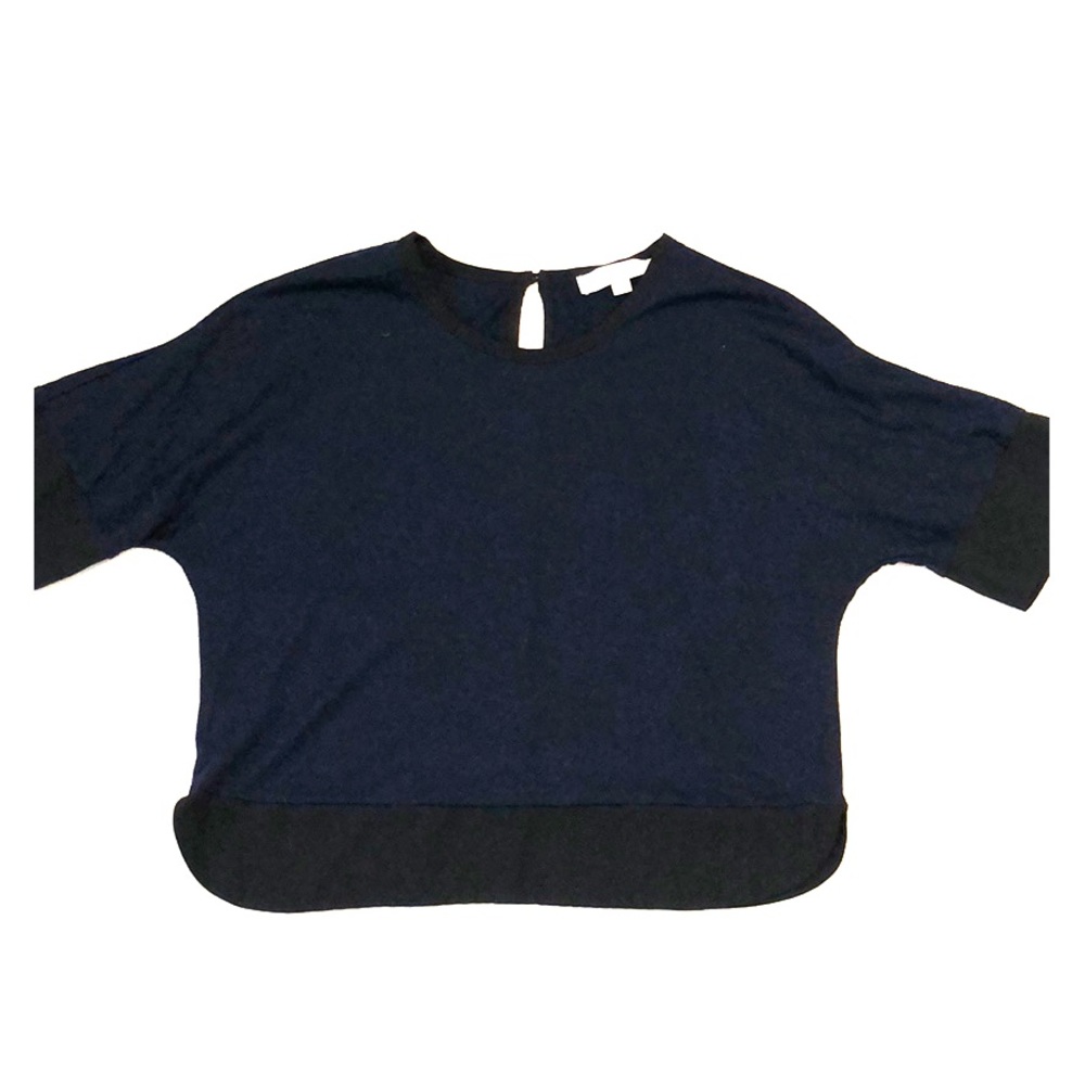 Loft navy cropped tee shirt